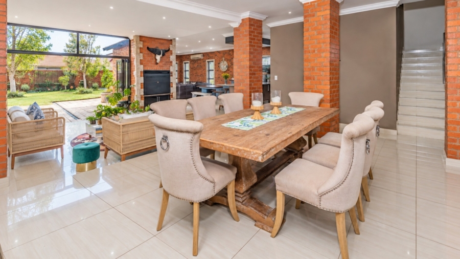 5 Bedroom Property for Sale in Xanadu Nature Estate North West